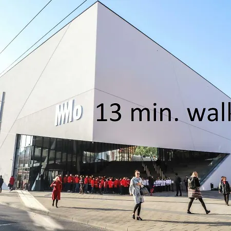 Fireplace, Cable Tv, Parking, Autonomous Heating, Historic Old Town, Top 30 Places To See In 20min Walk, Self Check-in, Local Advice, Fast Wifi, Safe Neighborhood, 2019 Newly Restored Building, Quiet-soundproof Walls, Local Tips, Queen Bed, Fully Equ Lejlighed