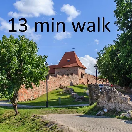 Fireplace, Cable Tv, Parking, Autonomous Heating, Historic Old Town, Top 30 Places To See In 20min Walk, Self Check-in, Local Advice, Fast Wifi, Safe Neighborhood, 2019 Newly Restored Building, Quiet-soundproof Walls, Local Tips, Queen Bed, Fully Equ Lejlighed Vilnius