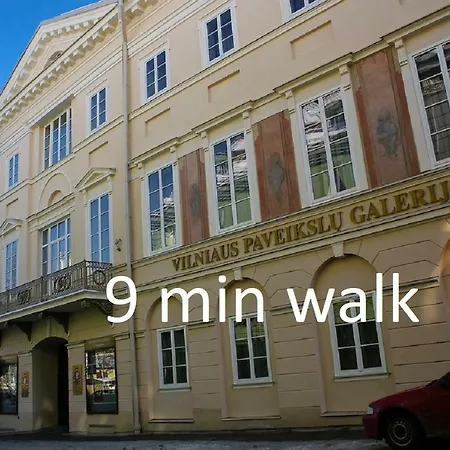 Fireplace, Cable Tv, Parking, Autonomous Heating, Historic Old Town, Top 30 Places To See In 20min Walk, Self Check-in, Local Advice, Fast Wifi, Safe Neighborhood, 2019 Newly Restored Building, Quiet-soundproof Walls, Local Tips, Queen Bed, Fully Equ